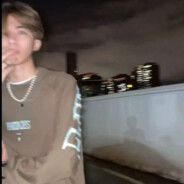 你女朋友好嫩哦