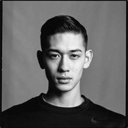 慵懒的电竞闲人