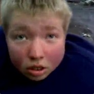 Денчик слазит