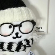 搂着猫咪睡觉的鱼