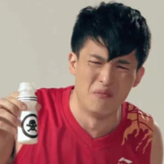 头戴金钗吕小布是也