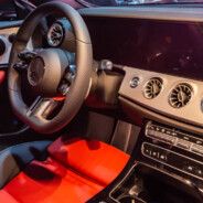 我义凛然，鬼魅皆惊。