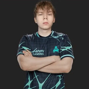 охранник лоутаба