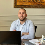 Май нейм ис Витя