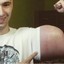 Comete estos biceps