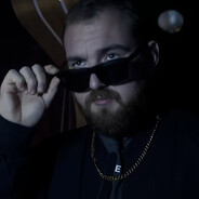 理塘维新派丁真