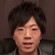 あおやまともやです