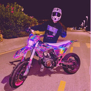 FerrariPeekツ MAVERICK