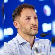 BAŞKOMUTAN DOMENİCO TEDESCO