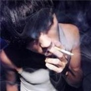 老板有卖半岛铁盒吗