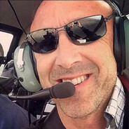 传奇机长左巴扬