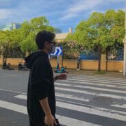 光之国在逃男明星