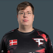 Budget Karrigan - steam id 76561199241107549