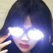 坐在坟头调戏鬼