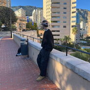 USER PHOTO