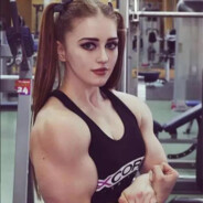 她说二战炸黑的