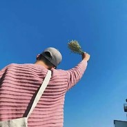 Cʜᴀᴛᴛᴇʀɪɴɢ .