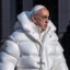 Papa_Francis_de_moncler