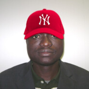 Лаборант Юрий