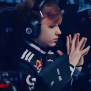 Dust2黄色闪光✨