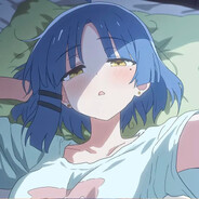 冬天门口积雪好深，但我扫雪更深