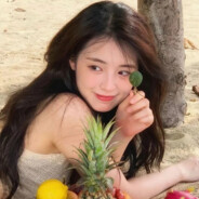 有个美女叫小李