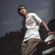 喝着椰汁的叶子