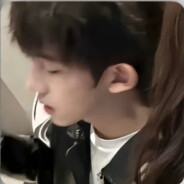 她似晚霞越晚愈烈