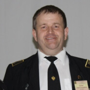 ПАПА НЕГОДЯЙ