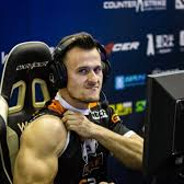 KASZA TRICEPS