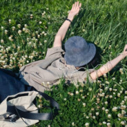 空有人间自由身