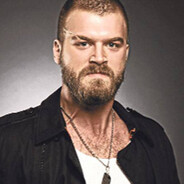 SADECE ÖLÜLER Bloodycase