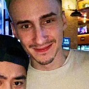 给我起ak，看我白给