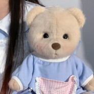 琳琳喜欢玩厨房