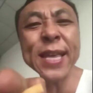 别躲着出来对枪