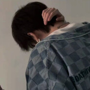 吴京倒模 榨出爱国情怀