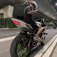 她说是晒黑的丶