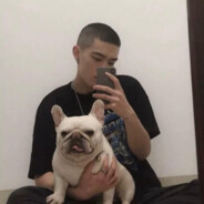 一口一个大菠萝