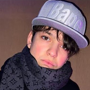 молодой платон