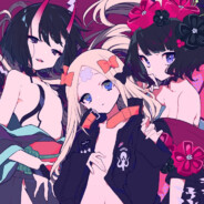 灰白雾气弥漫的窗