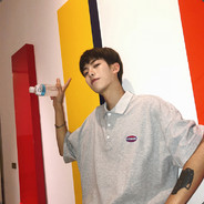 开玩笑，我超逊的