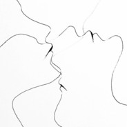 相册里的她好看吗