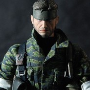 Снейк играет в снейка. Нейкед Снейк. Нейкед Снейк MGS 3. Фигурка нейкед Снейк. Маска Вайт Снейка.