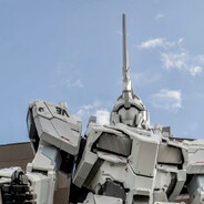 王从天降，怒目狰狞