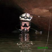 Cave[\] - steam id 76561197961341172