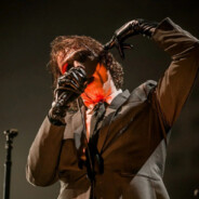 扣1发送罐头笑声