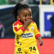 CS2SKINS.GIFT erenmenko