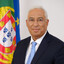 António vai de Costas