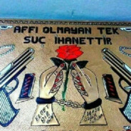 kral öldü yaşasın yeni kral