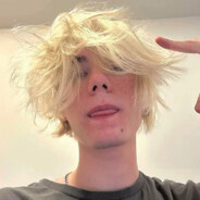 六旬老奶奶常扇赵子龙1